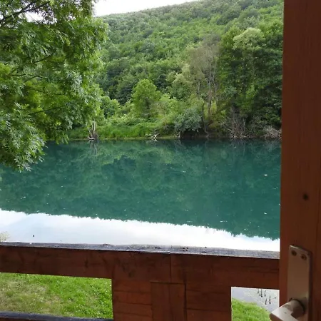 Omar & Holiday home Bihac