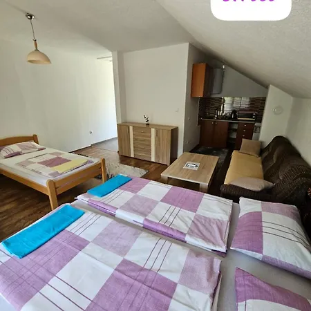 בית נופש Omar & Bihać